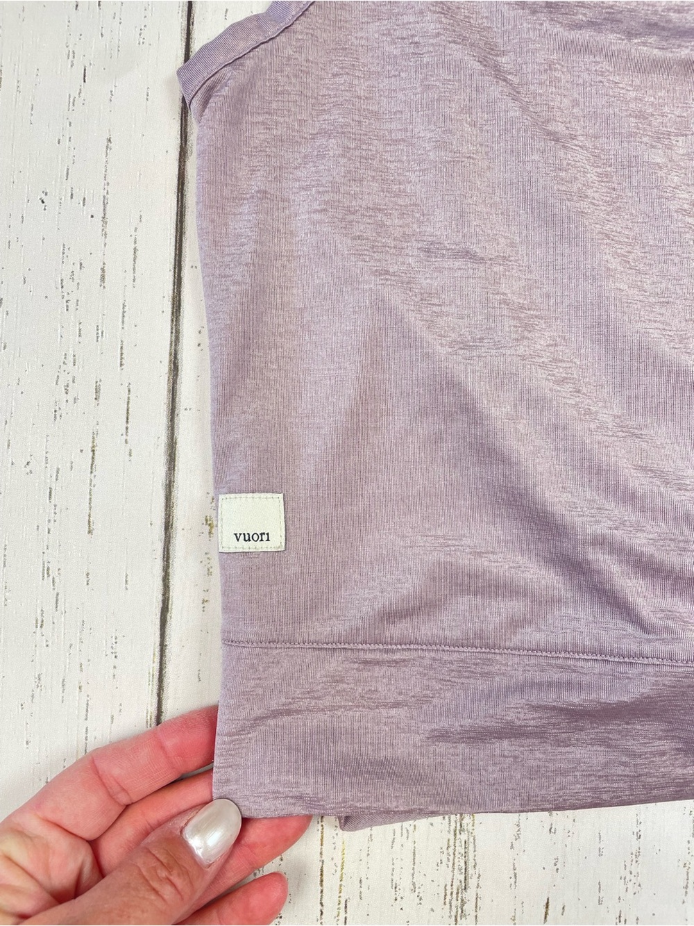 Vuori Lizette Crop Tank Top - Picture 5 of 9